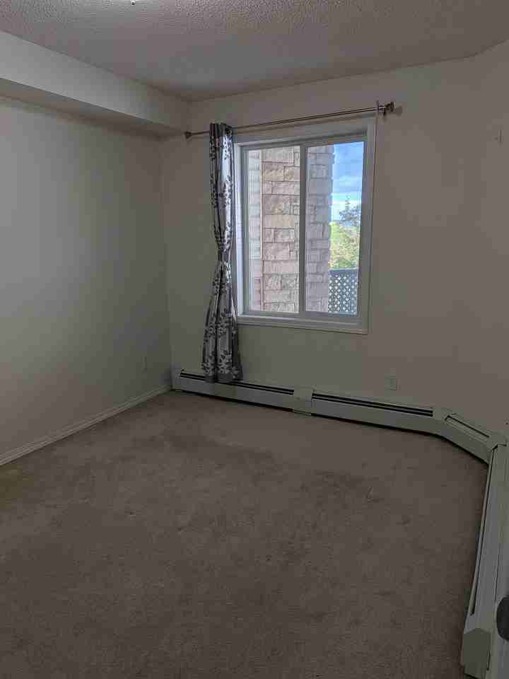 2395 East Evergreen 1000 - Photo 7 of 11