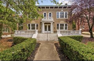 featured image of 2817 Urwiler Ave #2