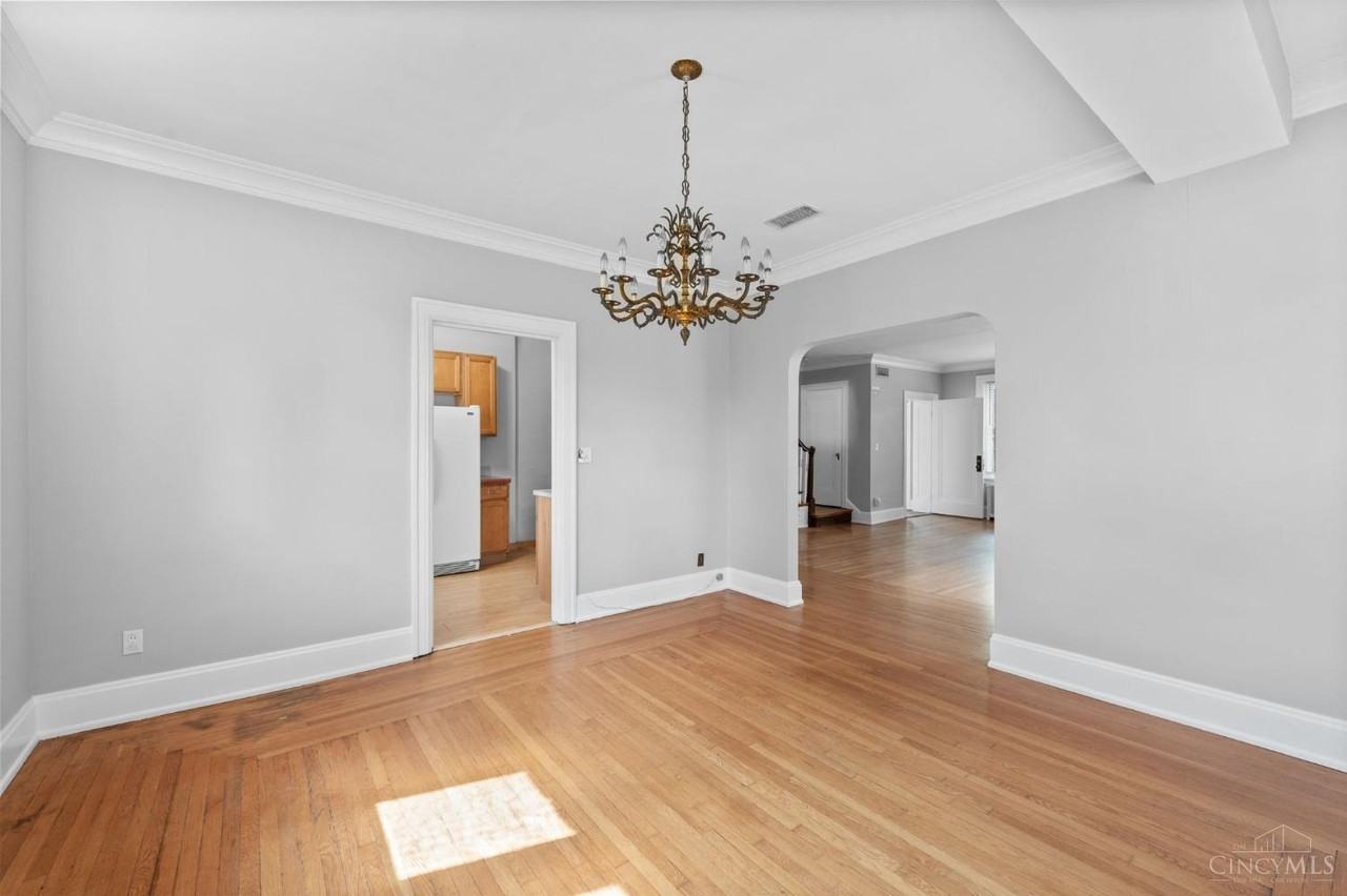 2817 Urwiler Ave #2 - Photo 5 of 12