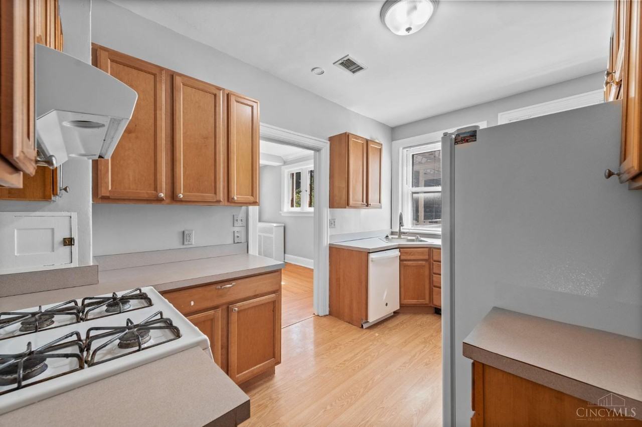 2817 Urwiler Ave #2 - Photo 6 of 12