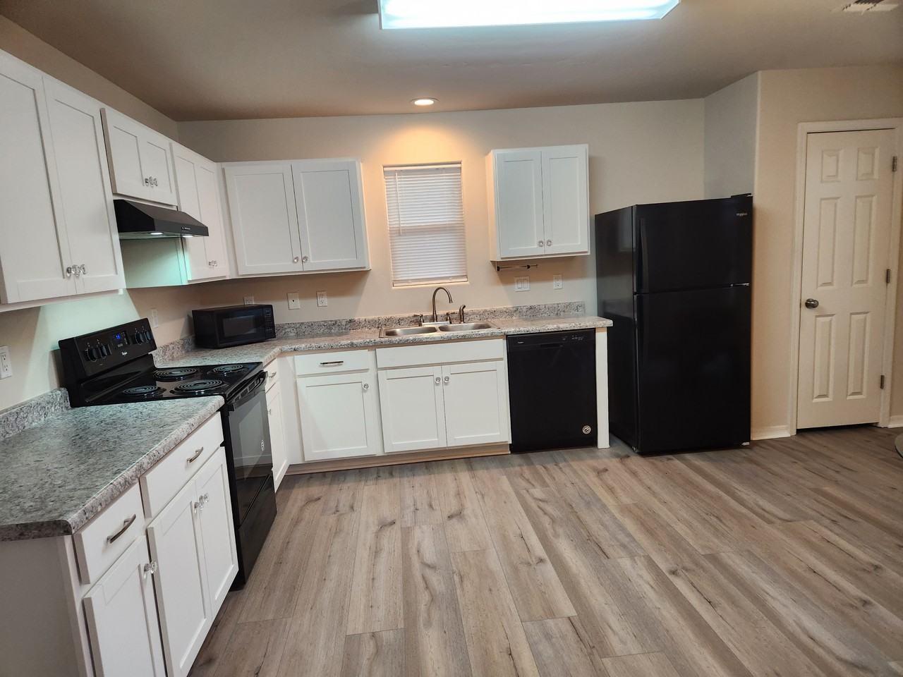 3659 E Andrea Dr #NA - Photo 3 of 5