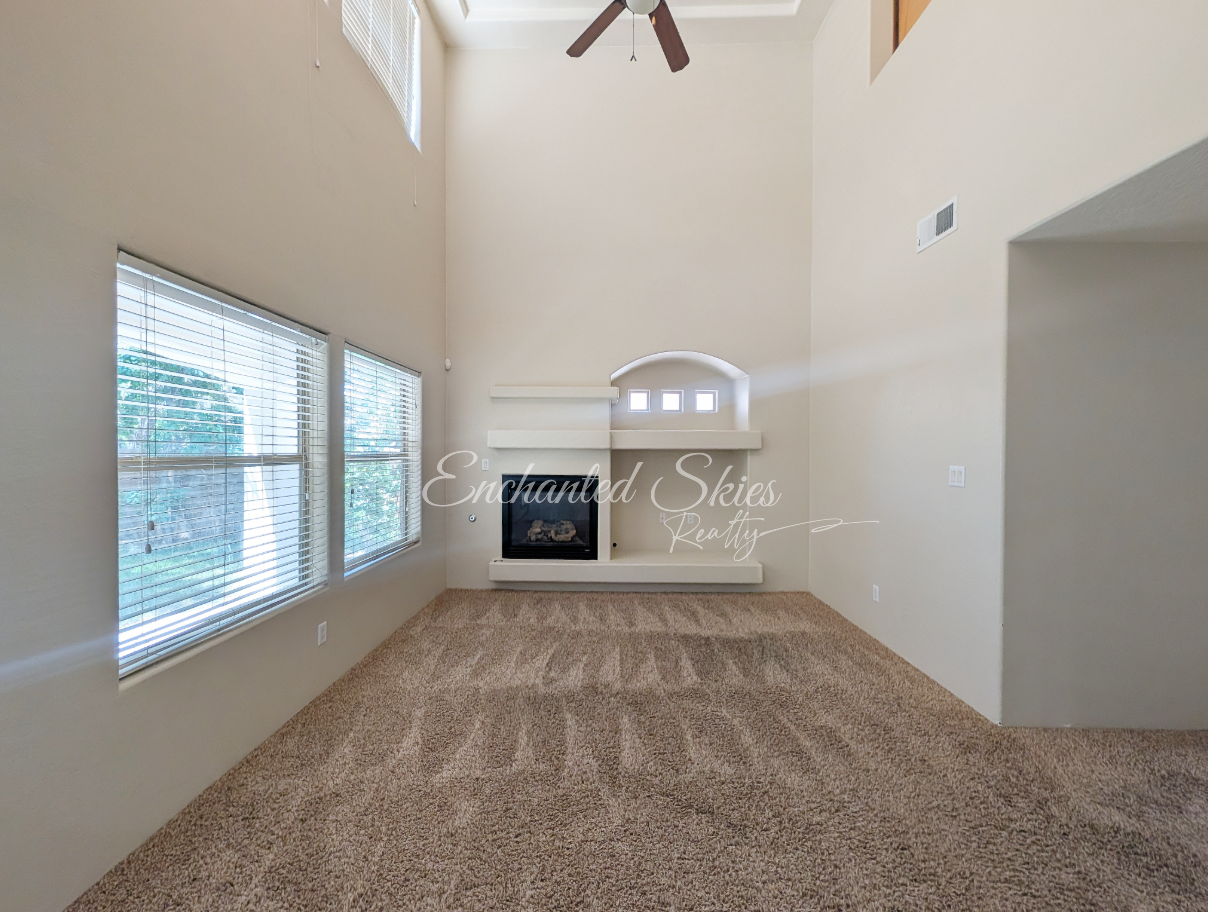 7224 Via Contenta Ne #NA - Photo 3 of 18