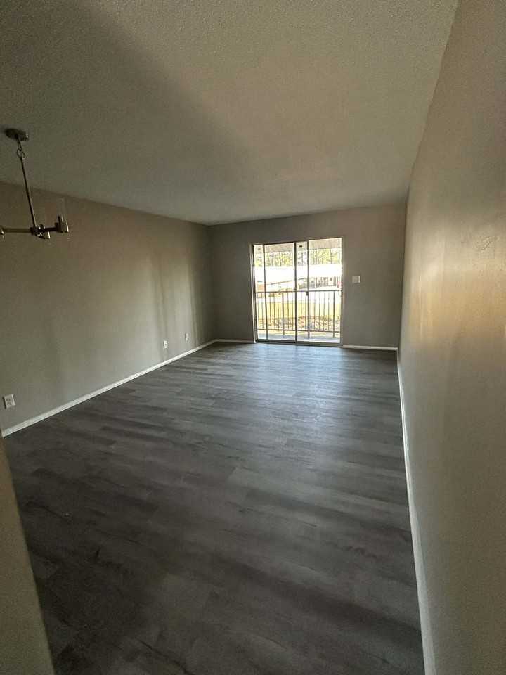 135 Donnie Ln #19 - Photo 3 of 6