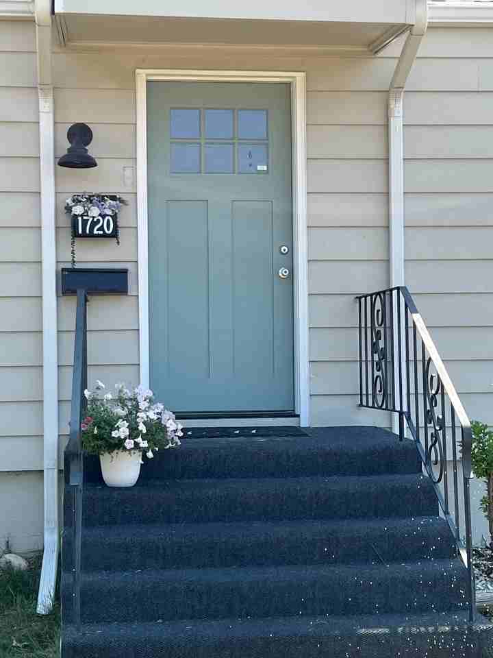 1720 9th Ave S #NA - Photo 2 of 20