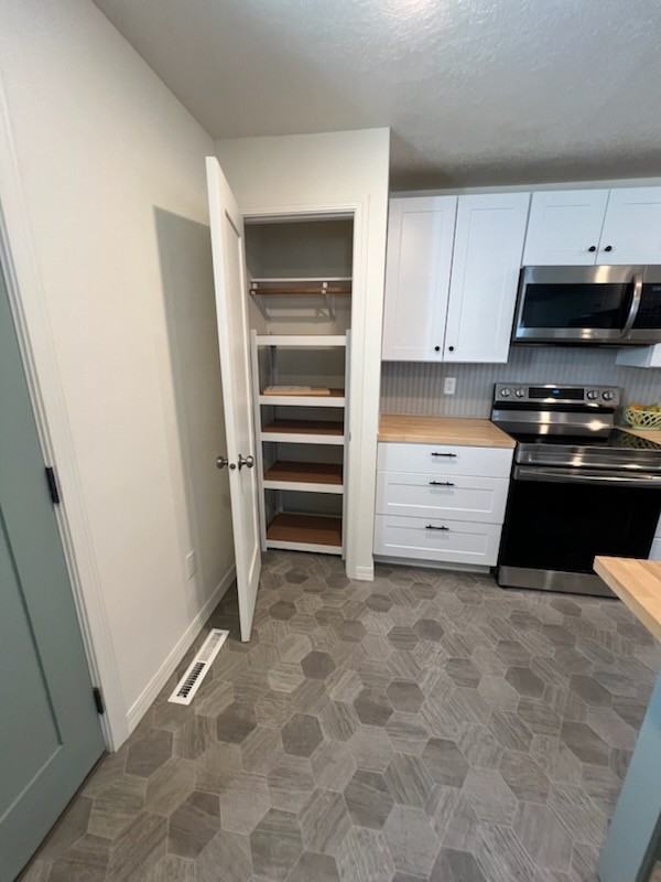 1720 9th Ave S #NA - Photo 6 of 20
