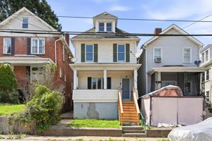 featured image of 410 W 8th Ave #NA