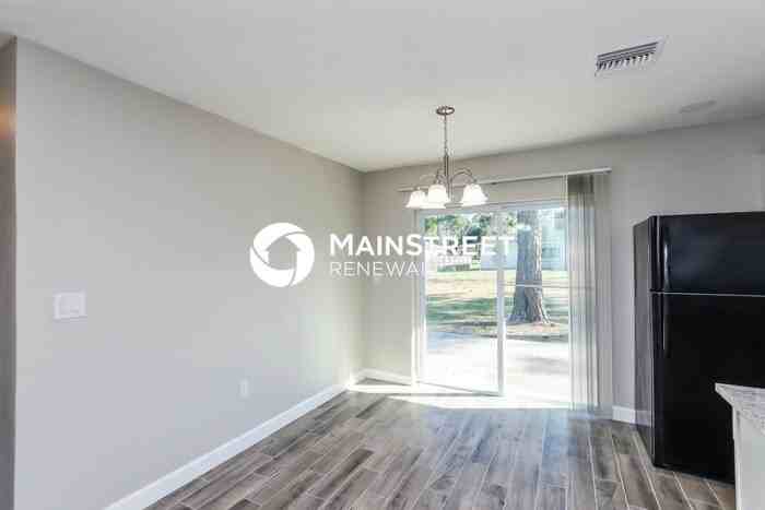 146 Okeefe St Se - Photo 6 of 16