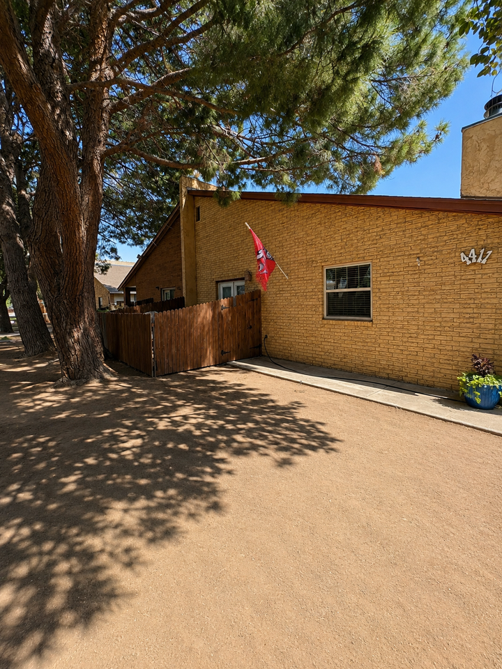 4411 Fairgate Dr #NA