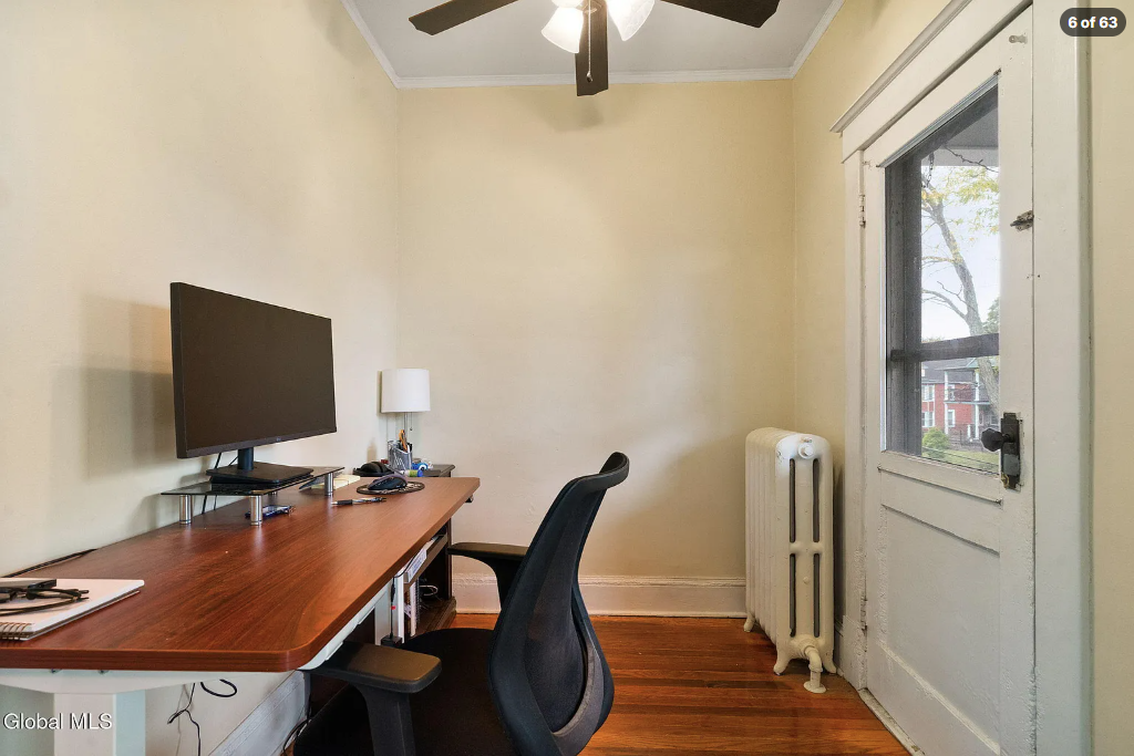 685 Myrtle Ave #2 - Photo 3 of 12