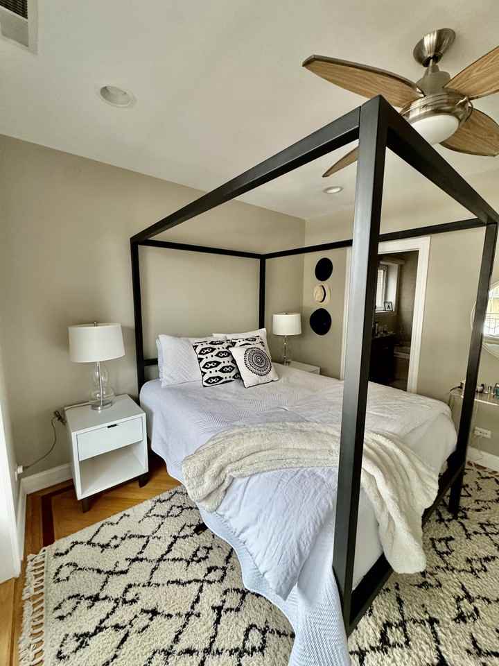 952 W Altgeld St #2 - Photo 7 of 13