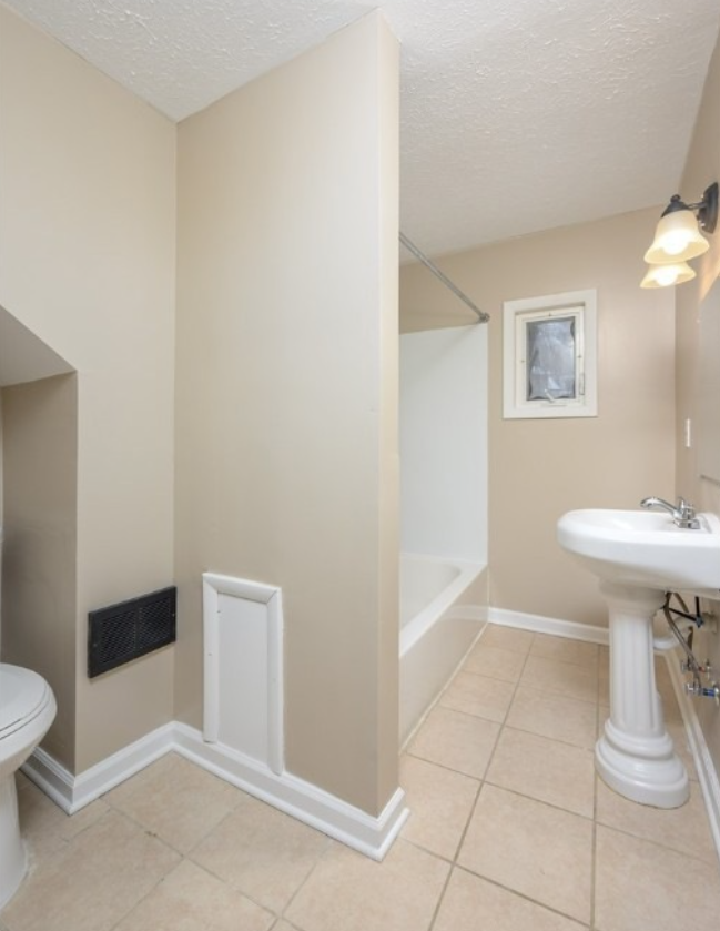 308 E Park Blvd #NA - Photo 2 of 6