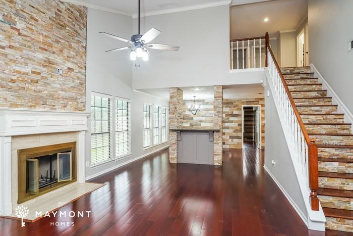 4242 Heathfield Dr - Photo 2 of 13