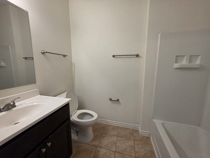 6326 Red Oak Dr - Photo 5 of 11