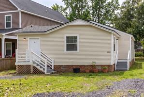 featured image of 4989 Chateau Ave