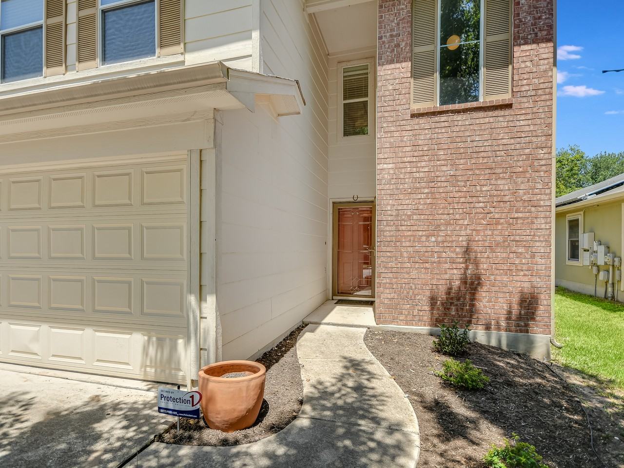 5312 Hutchinson Dr #NA - Photo 2 of 20