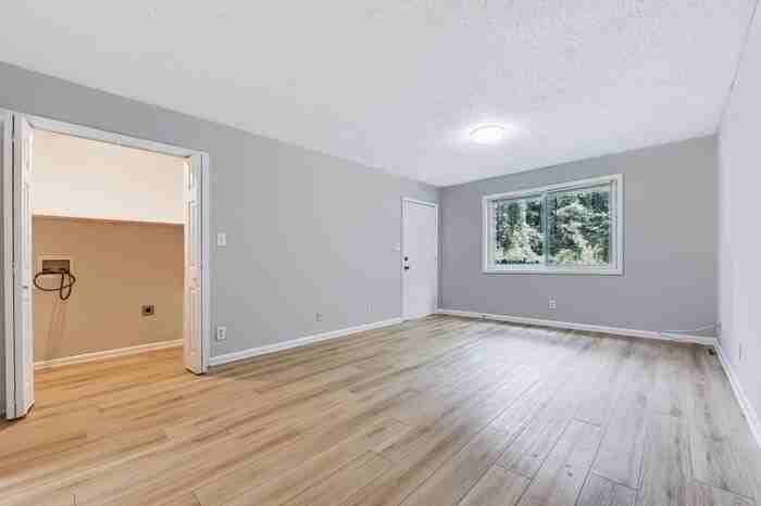 1637 Line Cir #1 - Photo 4 of 15