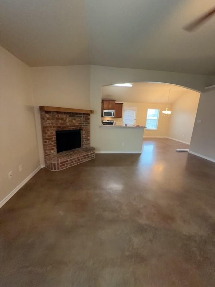 7306 Mistletoe Trl - Photo 4 of 18