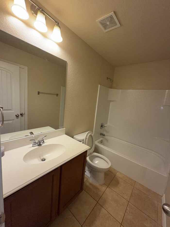 7306 Mistletoe Trl - Photo 5 of 18