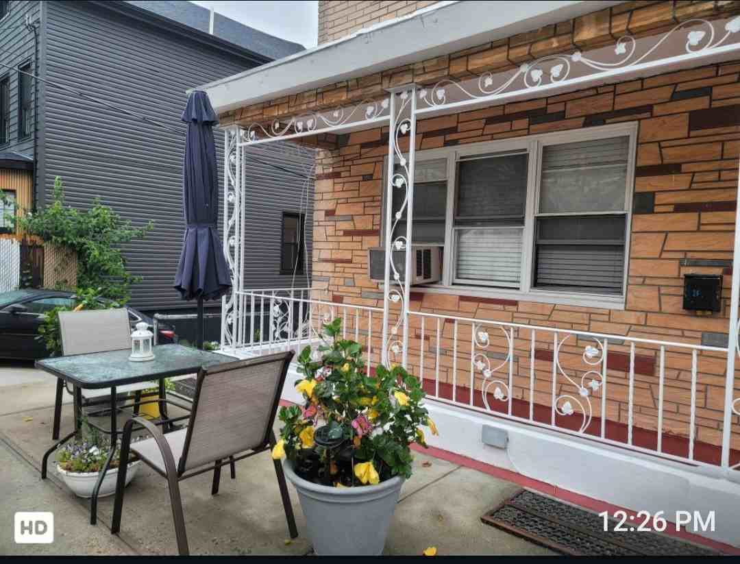 226 Sunnyside Ave #2FL - Photo 2 of 21