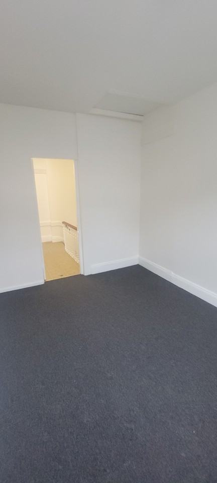 226 Sunnyside Ave #2FL - Photo 6 of 21