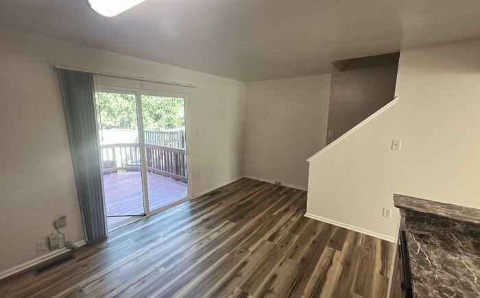 3029 Antrim Cir - Photo 4 of 23