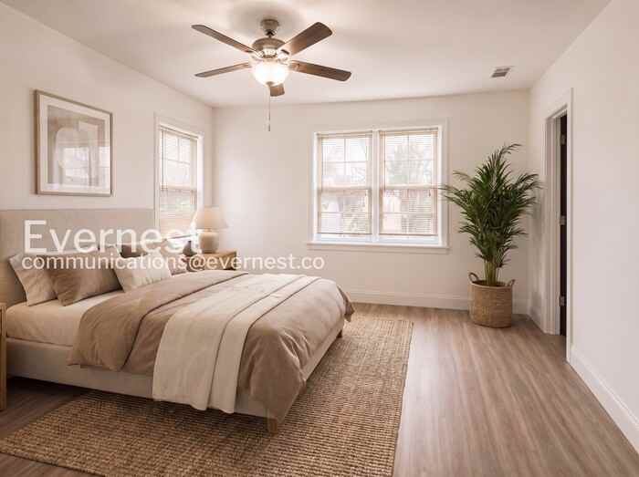 6431 N California Ave #2S - Photo 2 of 7