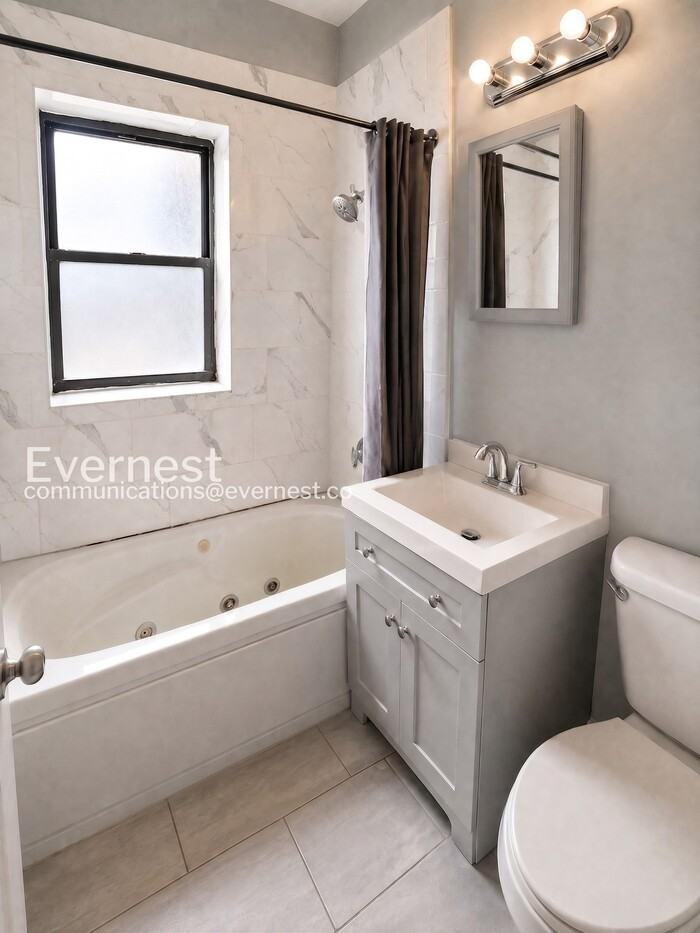 6431 N California Ave #2S - Photo 5 of 7