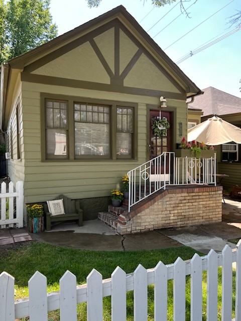 902 5th Ave S #NA