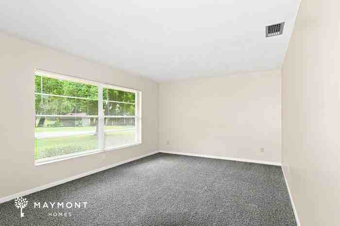 31134 Park Ridge Dr - Photo 4 of 15
