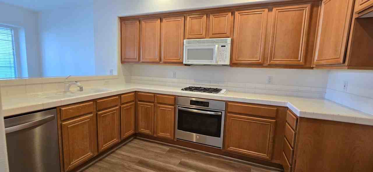 254 Camino Cortina - Photo 4 of 12