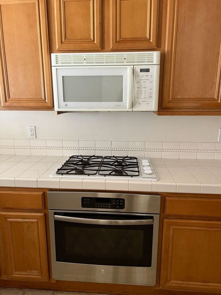 254 Camino Cortina - Photo 5 of 12