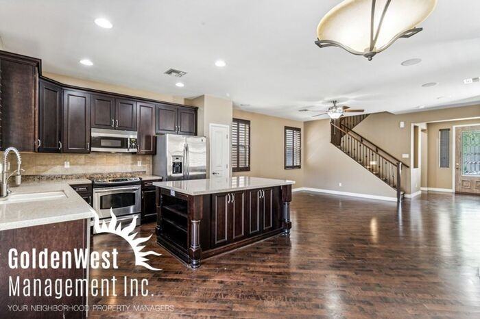 3896 E Baars Ave - Photo 3 of 12