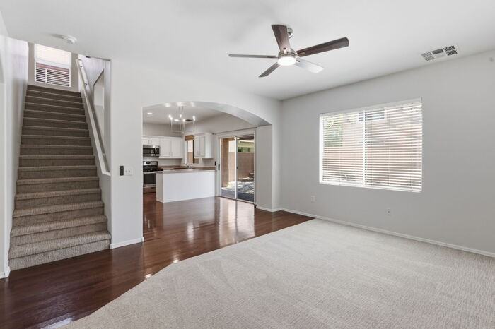 4265 E Windsor Dr - Photo 6 of 37