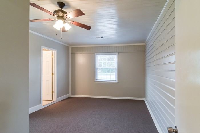 1140 Faulk Ave - Photo 7 of 12