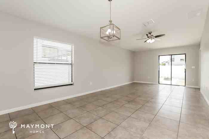 14810 Crescent Rock Dr - Photo 5 of 12