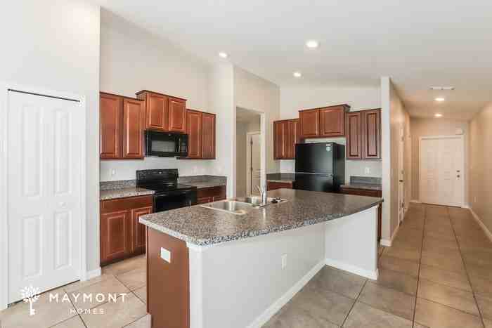 14810 Crescent Rock Dr - Photo 6 of 12