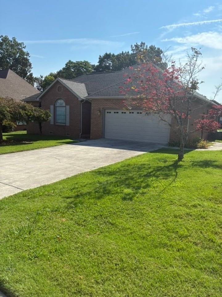 4116 Legends Way - Photo 2 of 9