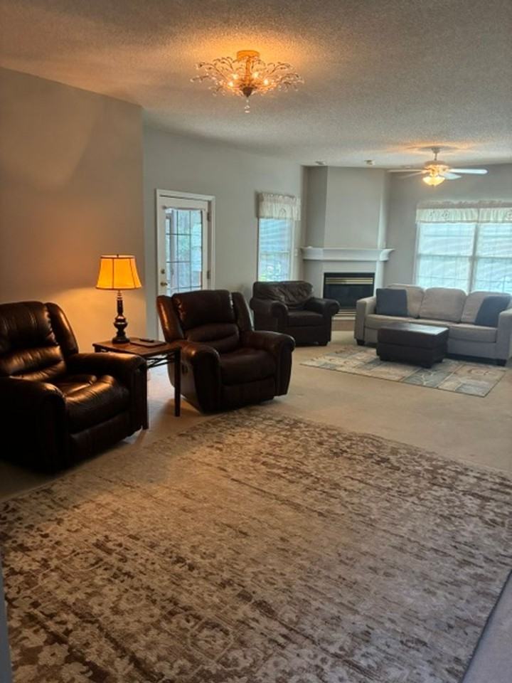4116 Legends Way - Photo 3 of 9