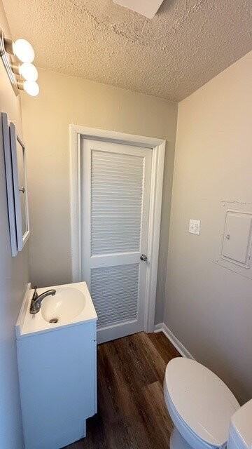 1801 S Drexel Ave - Photo 5 of 10