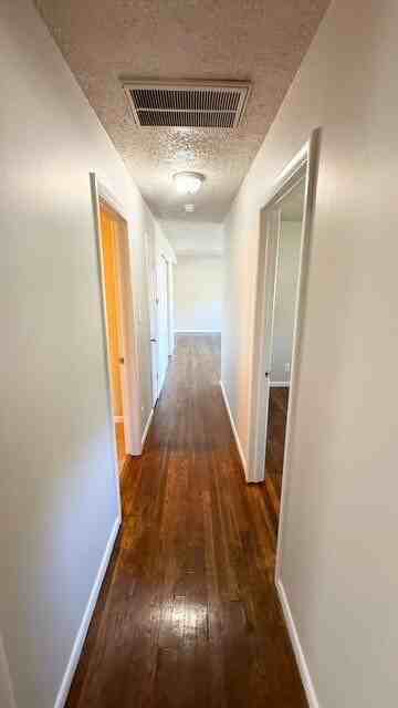 1801 S Drexel Ave - Photo 6 of 10