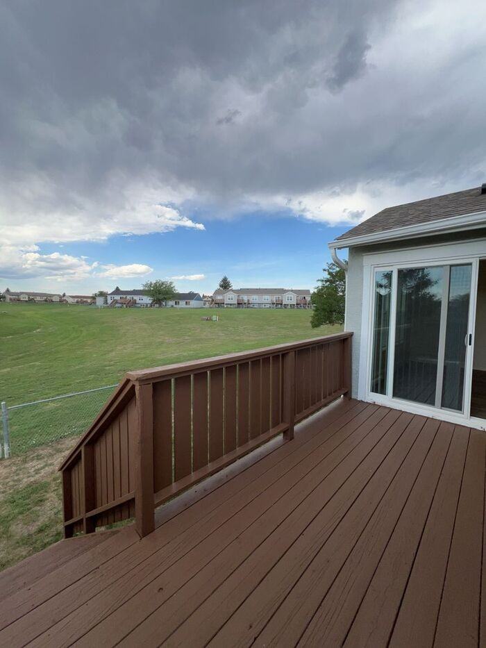 239 Mellette Ct