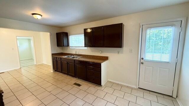 5858 E 45th St - Photo 7 of 13