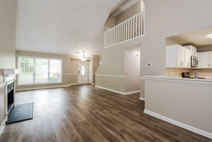 4620 Hickory Run Ct Nw - Photo 4 of 17