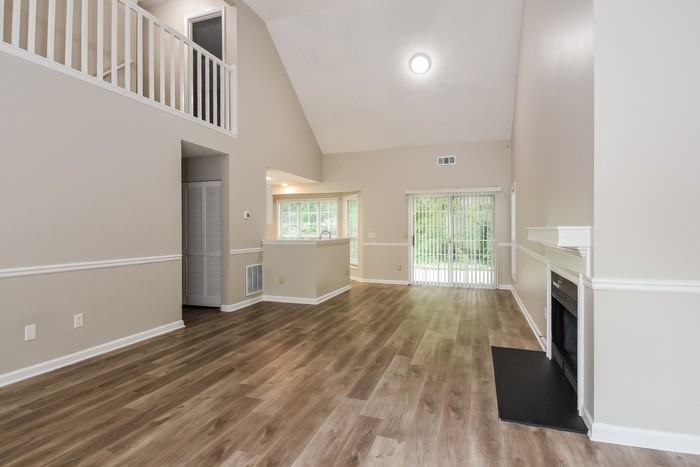 4620 Hickory Run Ct Nw - Photo 5 of 17