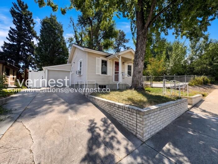 3596 S Bannock St - Photo 2 of 19