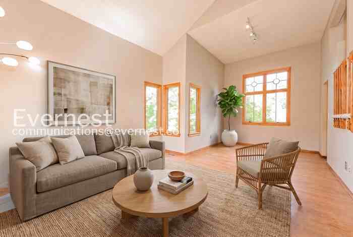 7818 S University Way - Photo 3 of 25