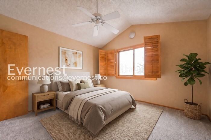 7818 S University Way - Photo 5 of 25