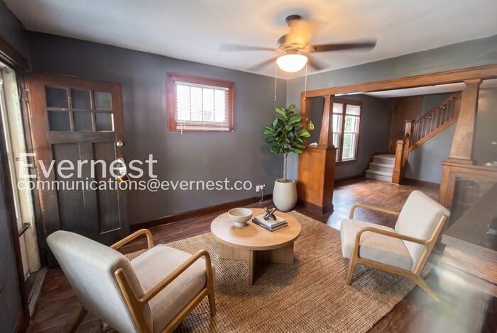 323 Olentangy St - Photo 2 of 20