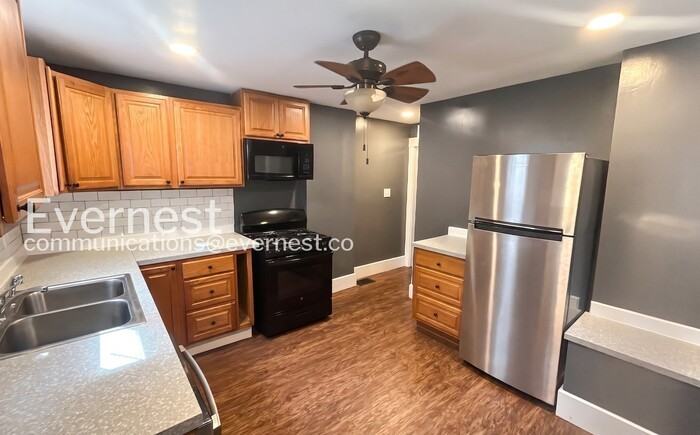 323 Olentangy St - Photo 3 of 20