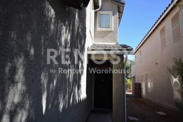 5333 Iron Crossing Ave - Photo 2 of 46